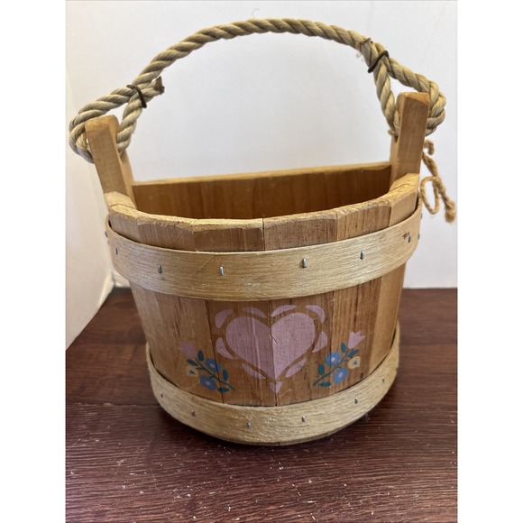 The Maine Bucket Co. Other - The Maine Bucket Co. Half Wood Bucket w/ Rope Handle Heart & Flowers